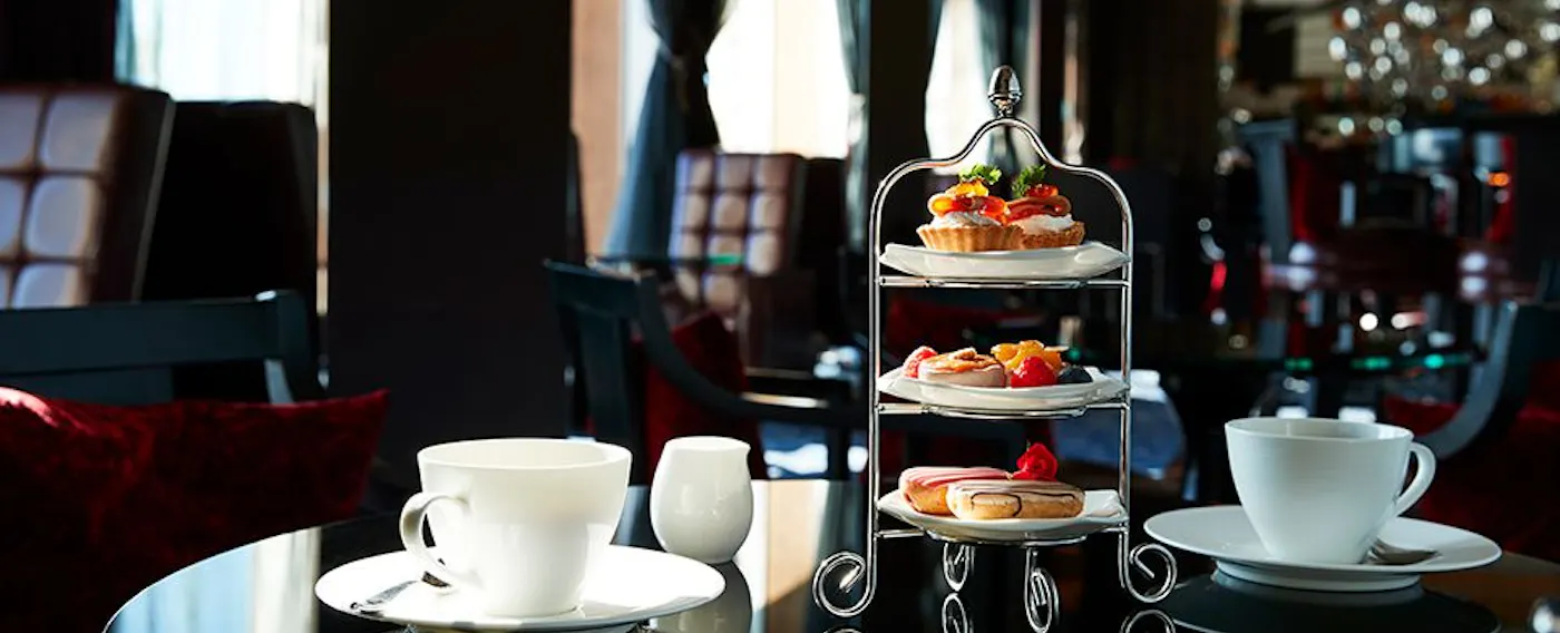 เลานจ์ R