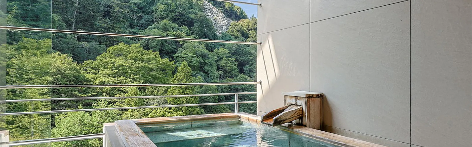 有馬温泉 月光園 鴻朧館