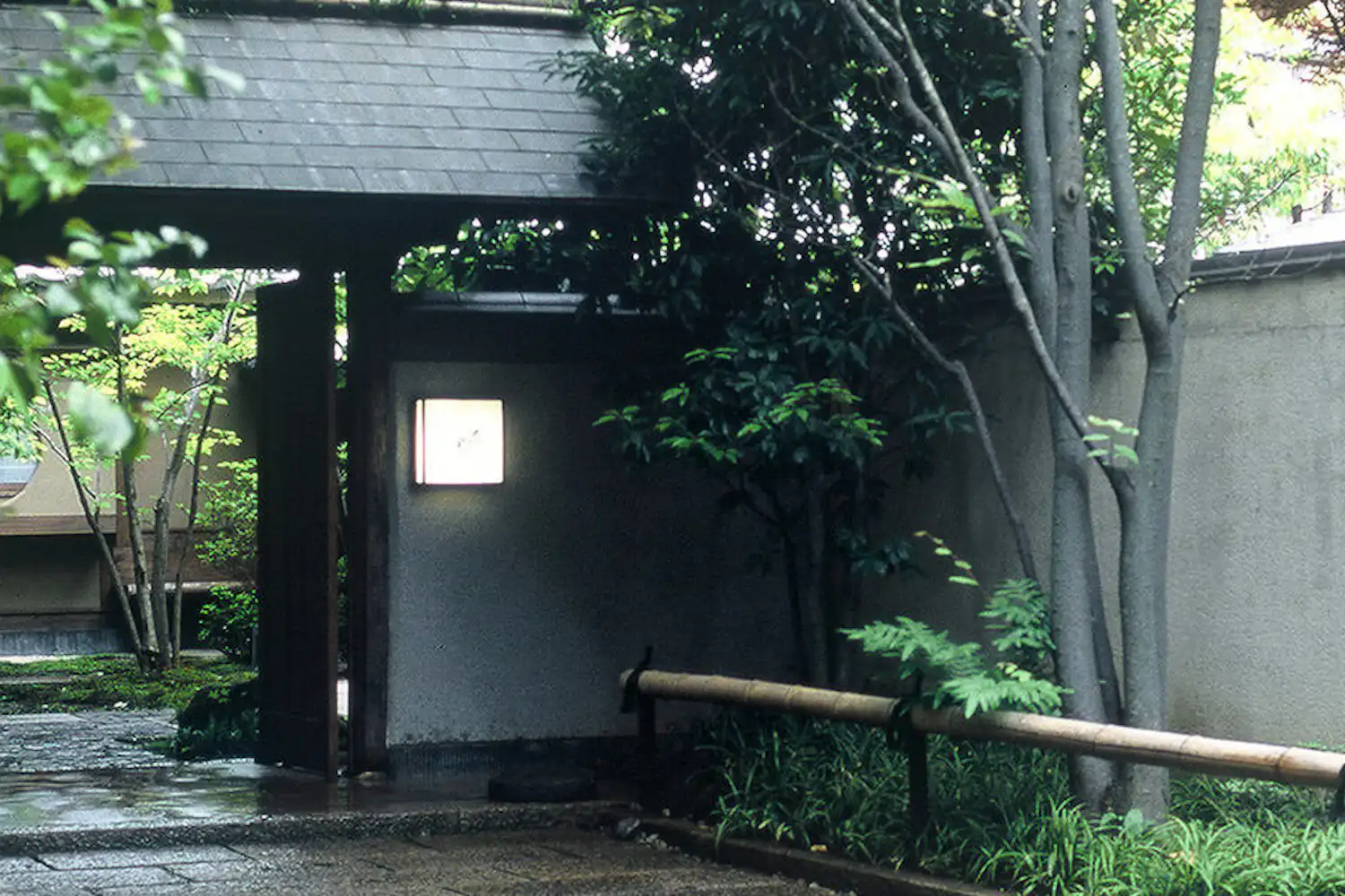 ทางเข้า