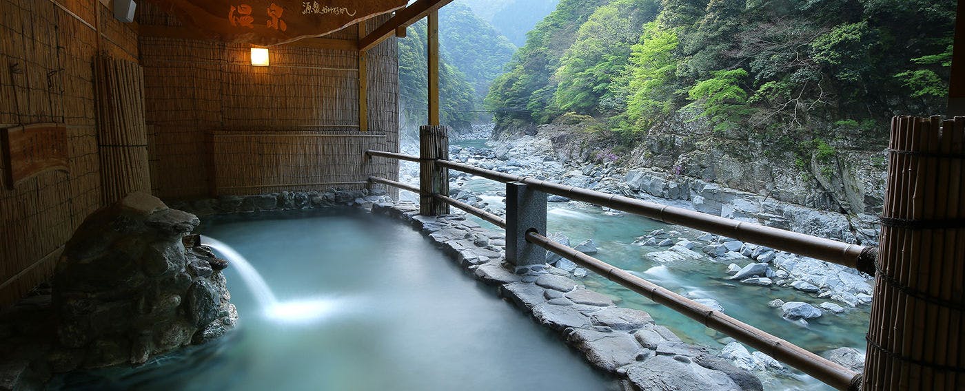 น้ำพุร้อน・อ่างอาบน้ำ