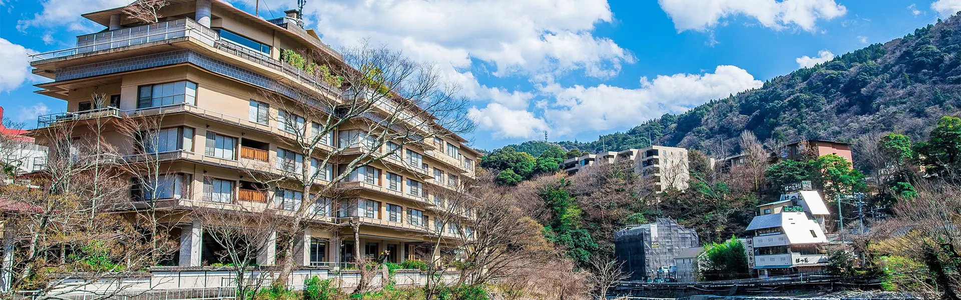 箱根湯本温泉 ホテル河鹿荘