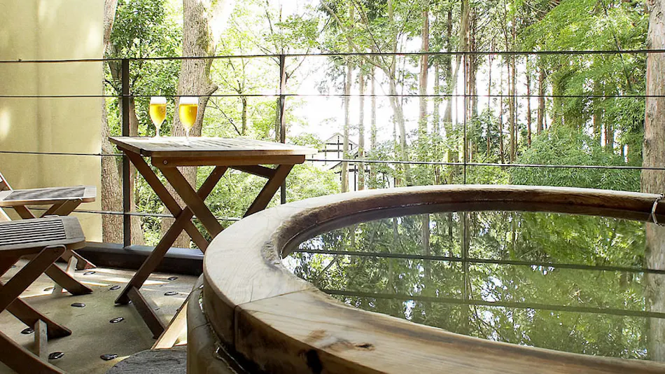 Hidden Inn with Open-Air Baths in Every Room - Hana no Kumo