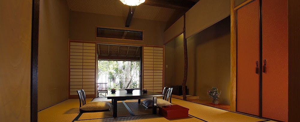 Hidden Inn with Open-Air Baths in Every Room - Hana no Kumo