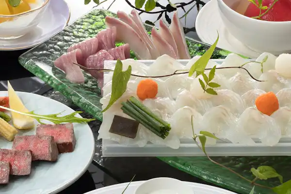 อาหารและเครื่องดื่ม