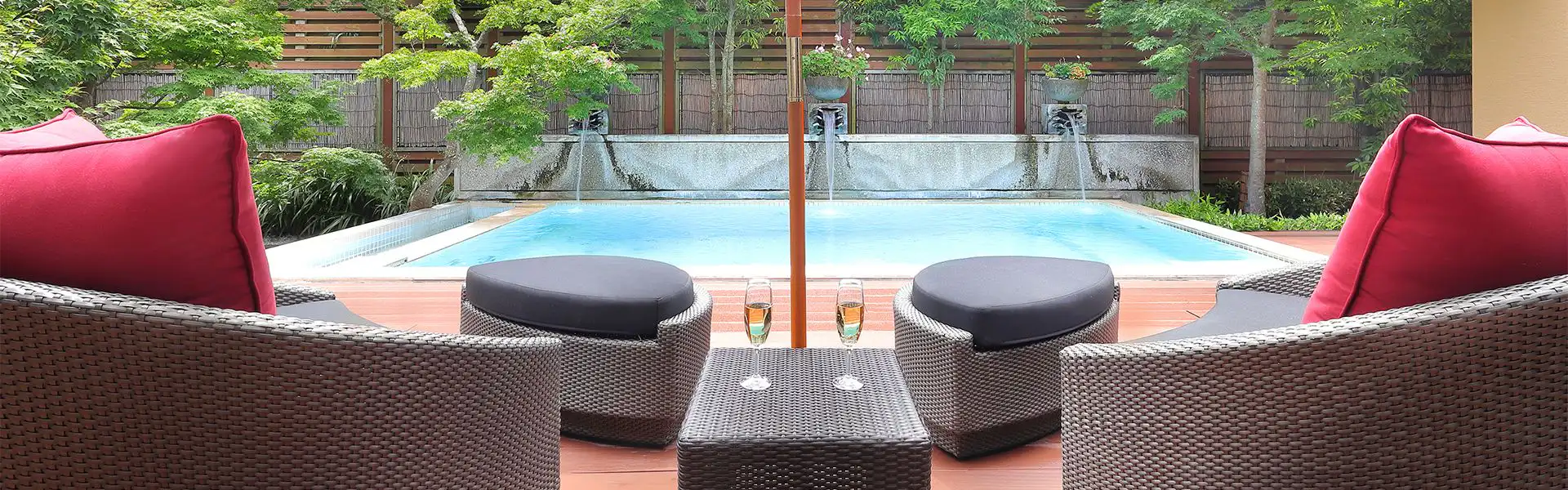 プライベートプール