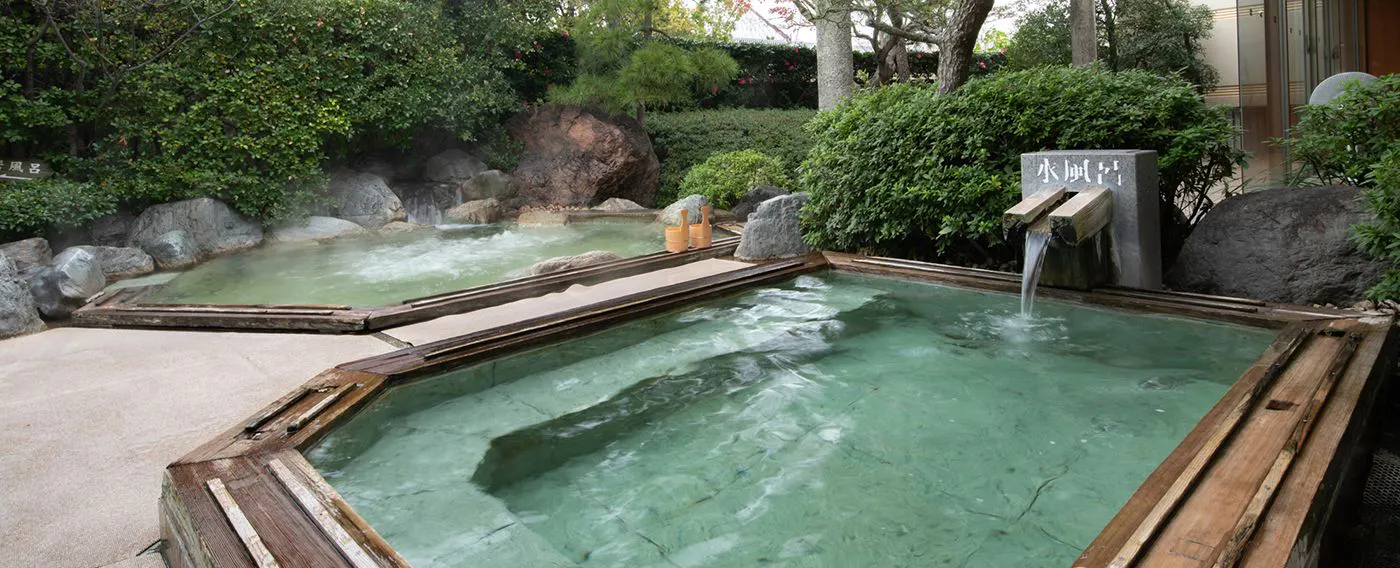 ご婦人庭園温泉