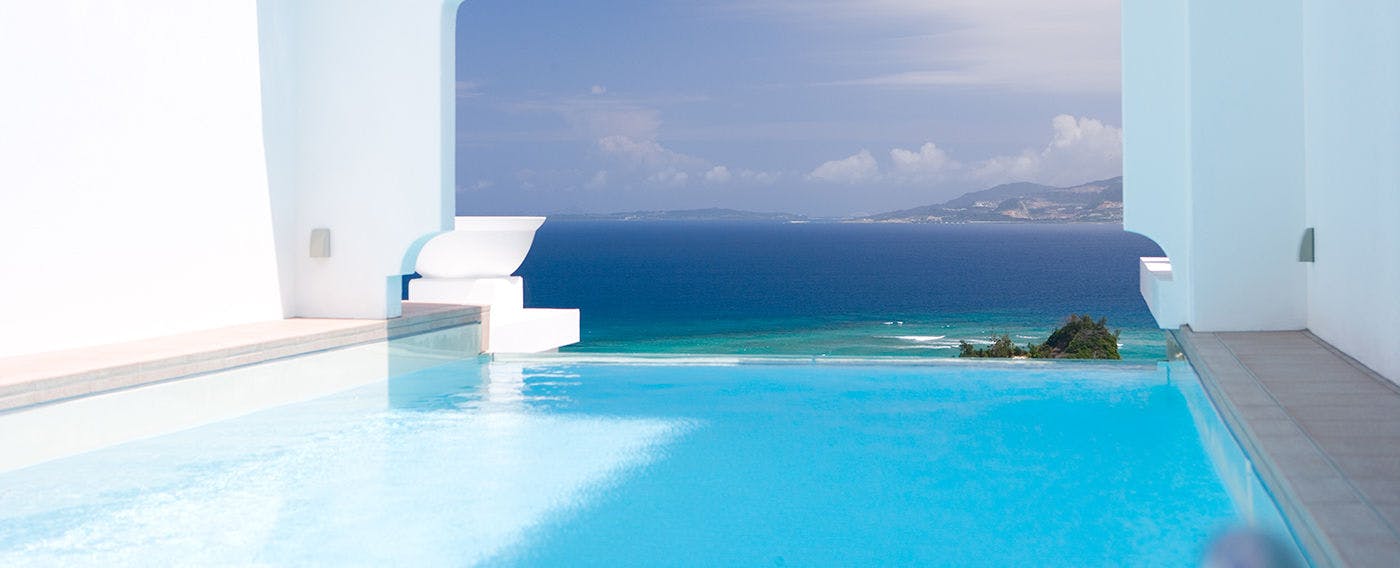 OKINAWA KARIYUSHI RESORT EXES ONNA