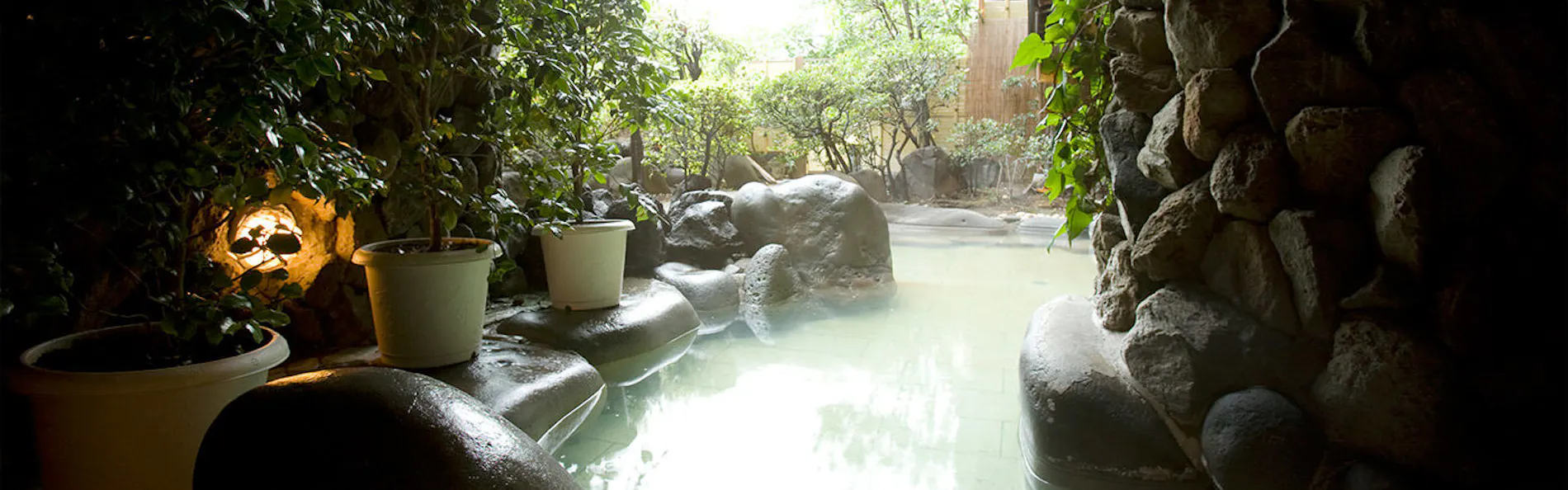 伊東遊季亭