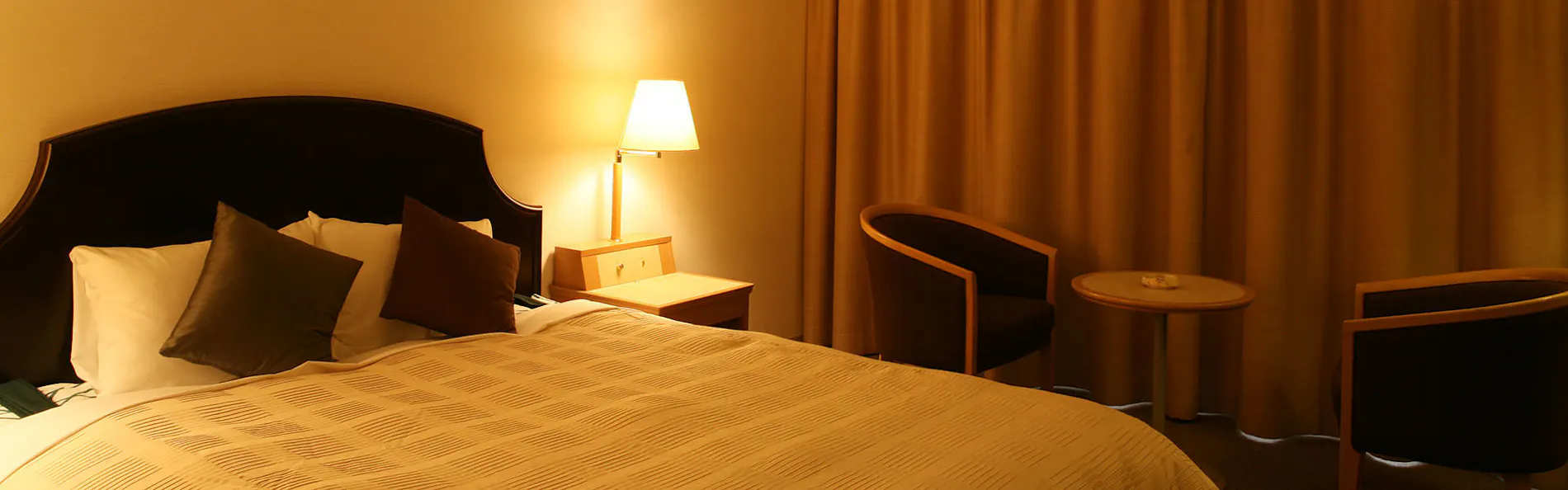 サイプレスガーデンホテル