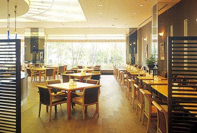 Cypress Garden Hotel