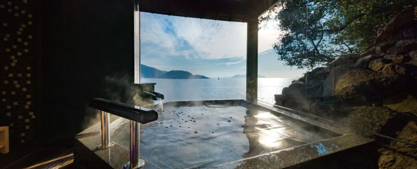 汀邸 遠音近音:海を望む露天風呂