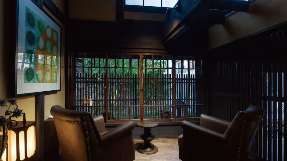 Migiwatei Ochikochi