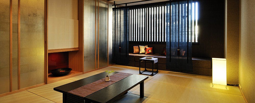 Gion Shinmonso