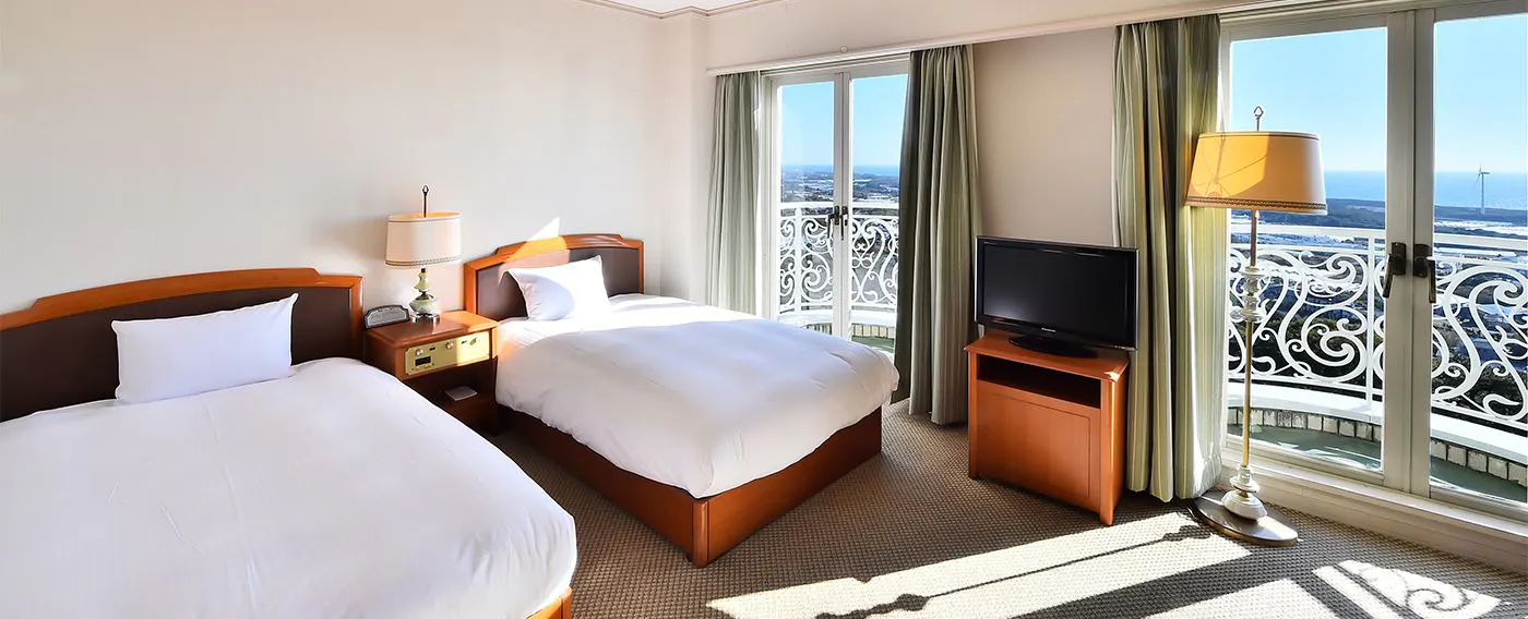 【ห้องดีลักซ์เตียงคู่พร้อมวิวทะเล 38.7 ตารางเมตร】