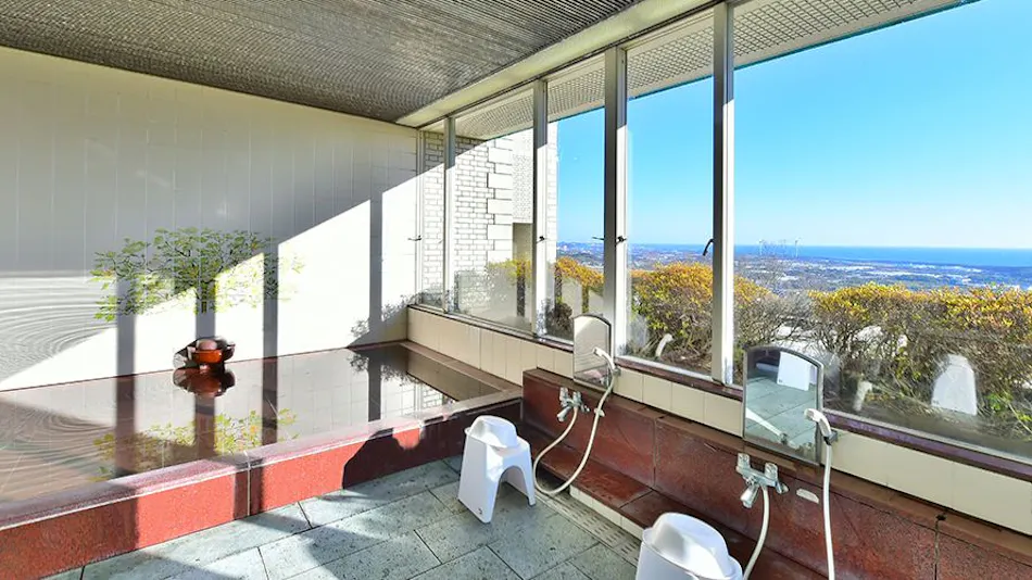 Shizuoka Country Hamaoka Course & Hotel