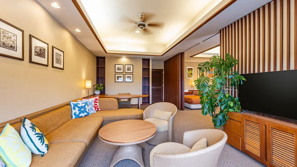 Spa Resort Hawaiians Monolith Tower