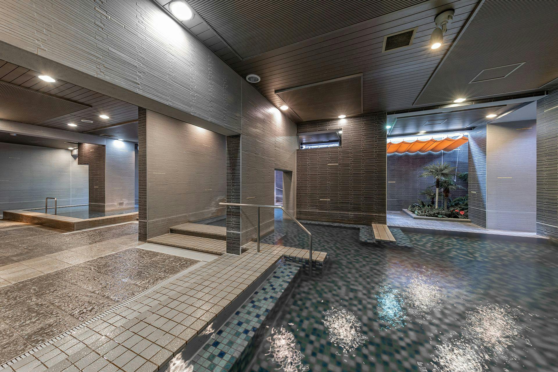 Spa Resort Hawaiians Monolith Tower