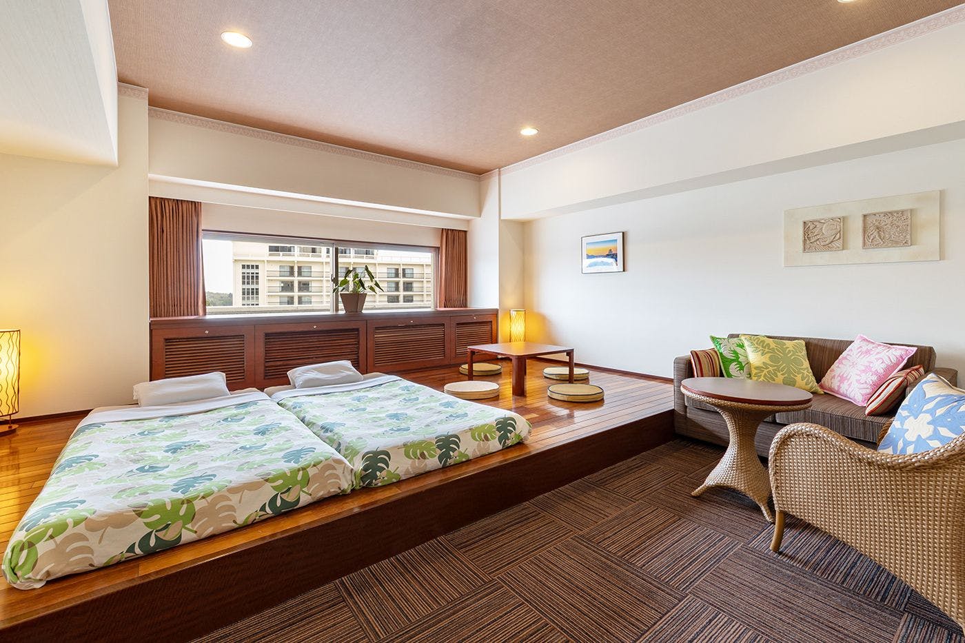 Spa Resort Hawaiians Monolith Tower