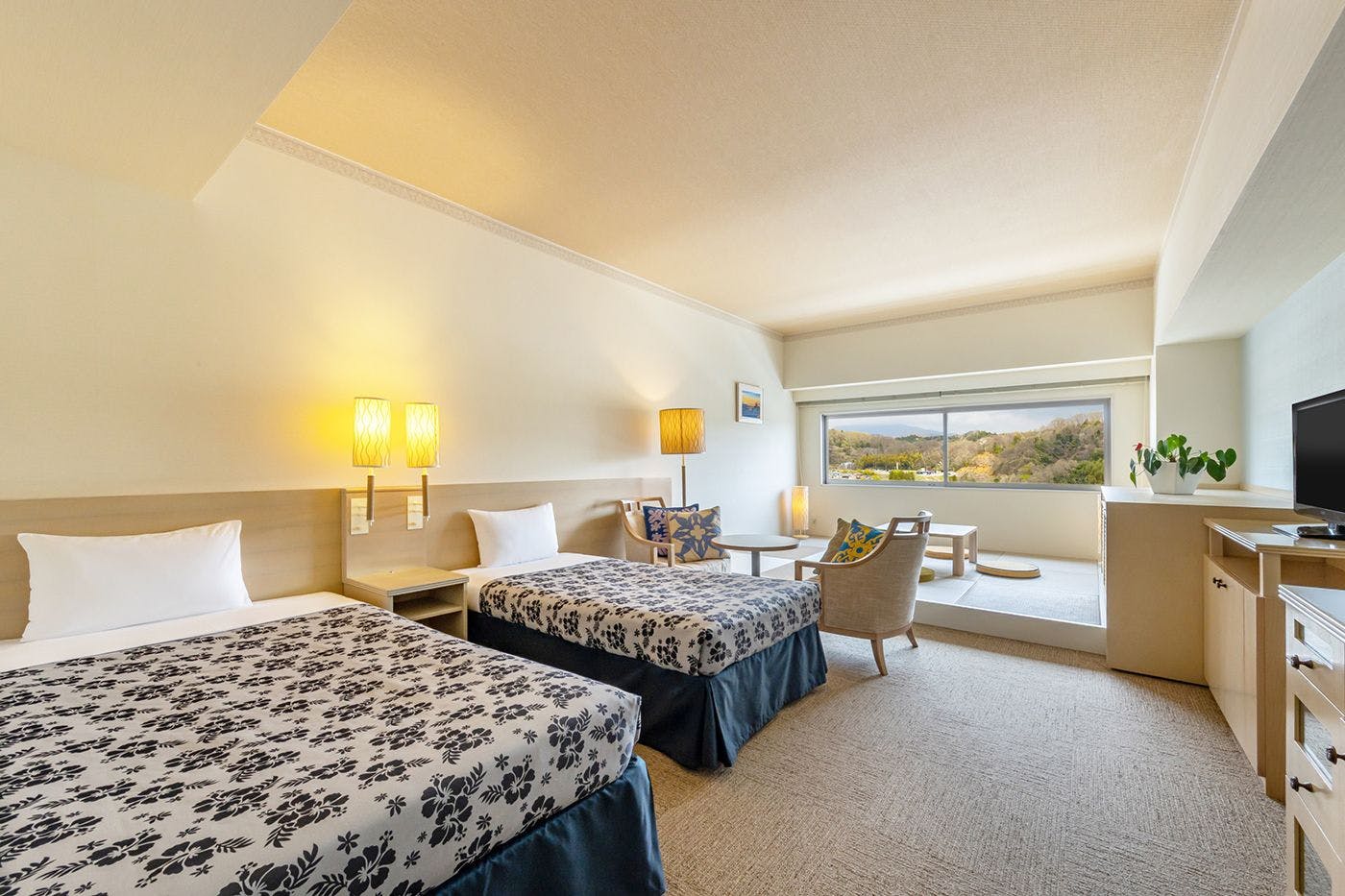 Spa Resort Hawaiians Monolith Tower