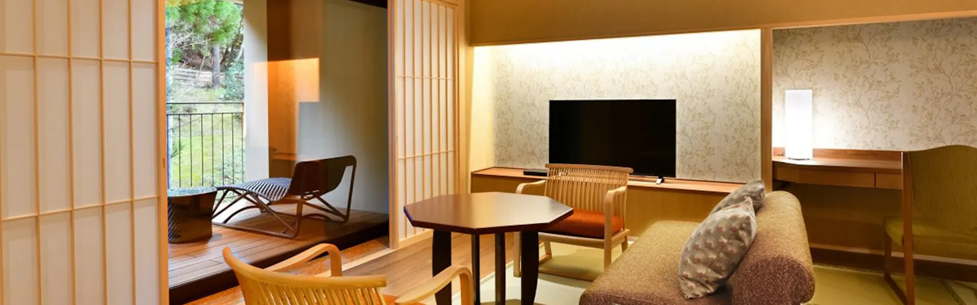 京 YUNOHANA RESORT 翠泉