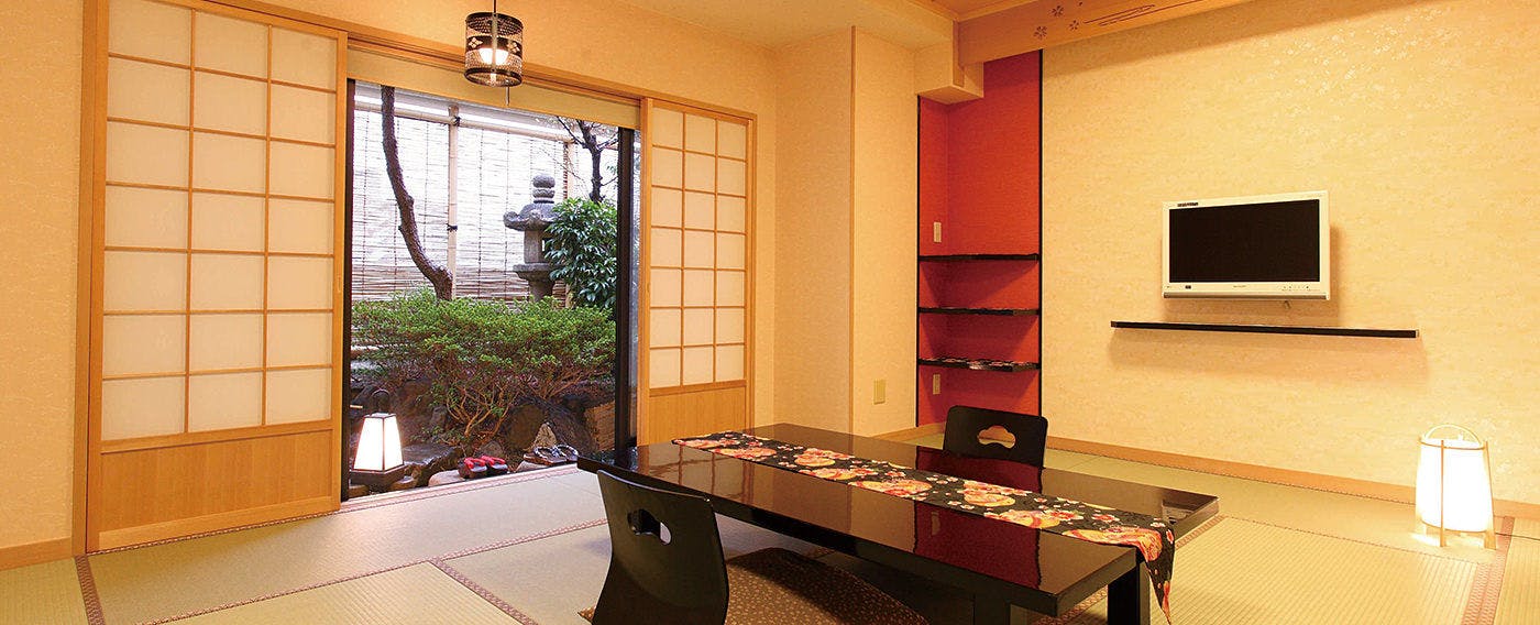 松井本館