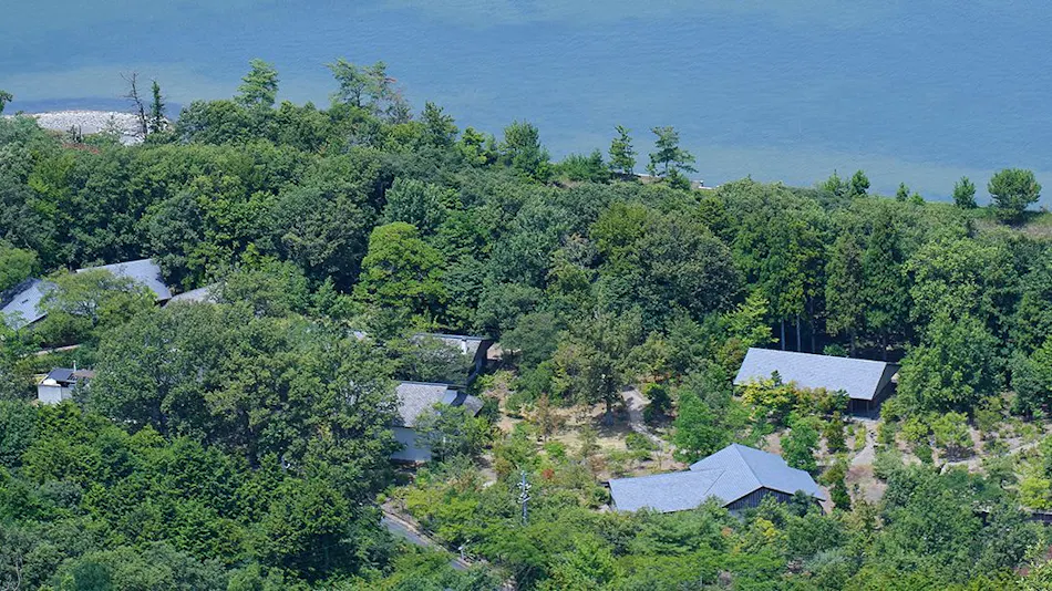 HOTEL HOLIDAY HOME