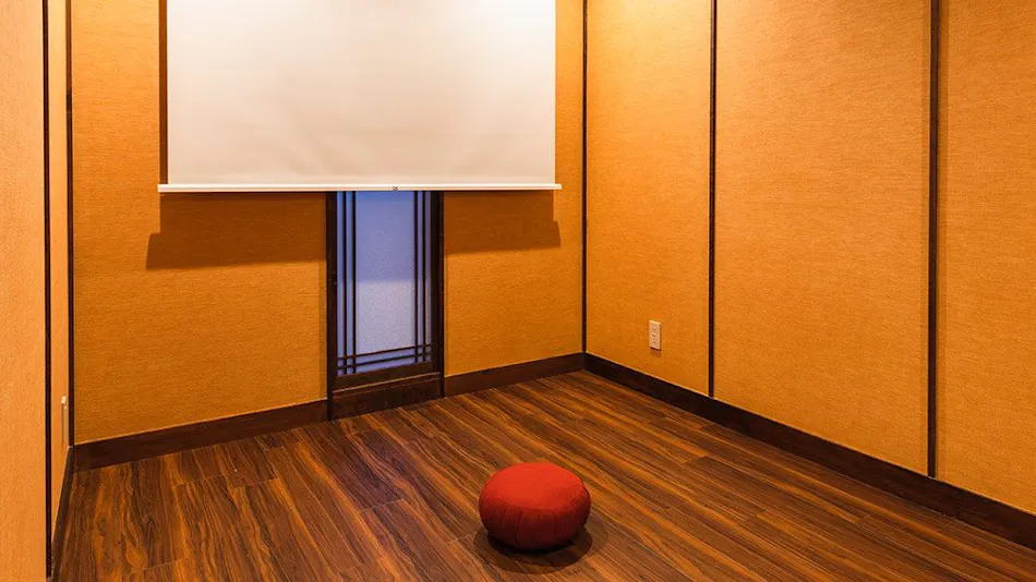 Tsuta Onsen Ryokan - Natural Spring Onsen Bubbling from the Ground -