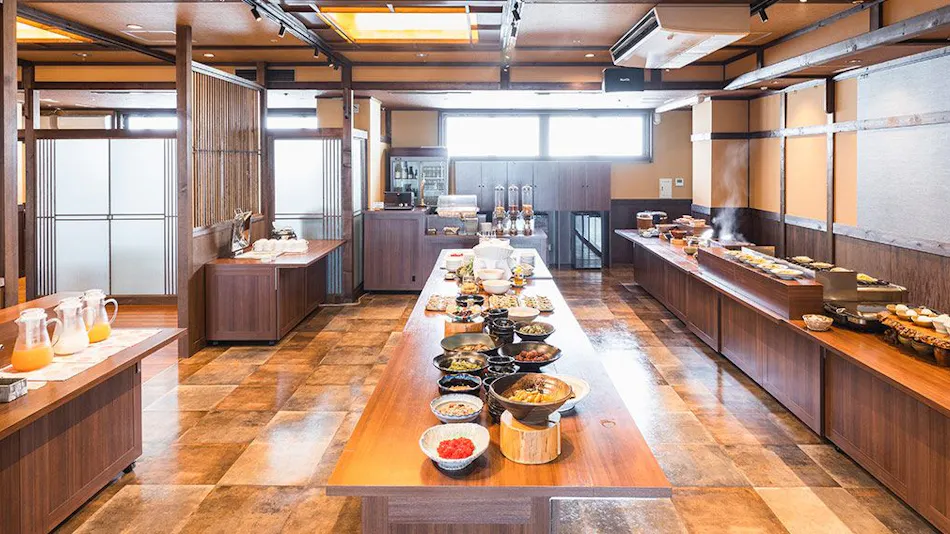 Tsuta Onsen Ryokan - Natural Spring Onsen Bubbling from the Ground -