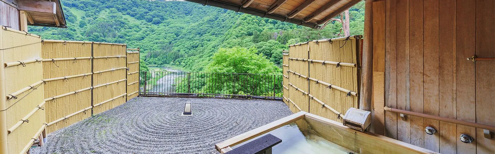 丸峰観光ホテル