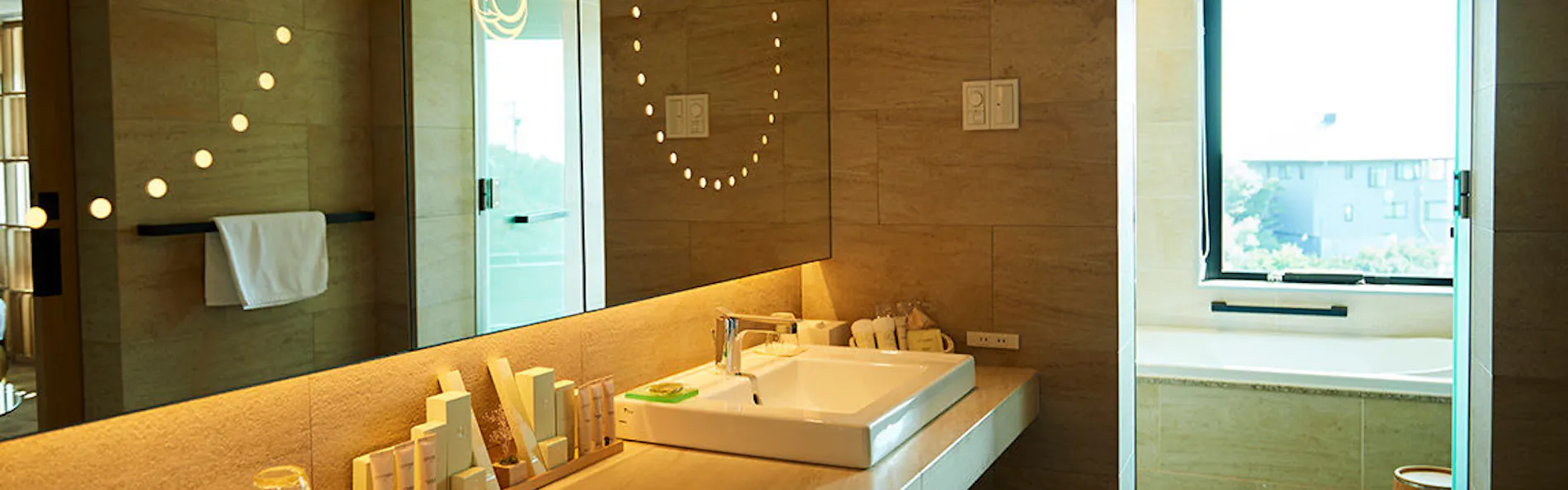 THE HIRAMATSU HOTELS & RESORTS 賢島