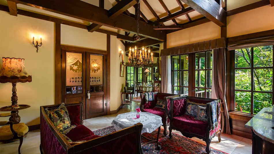 RUZE Villa