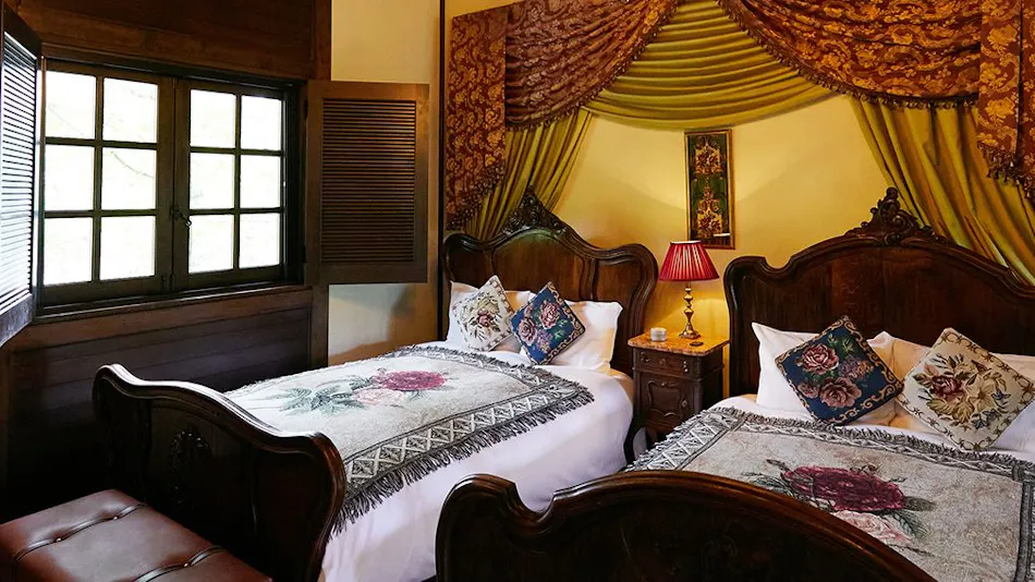 RUZE Villa