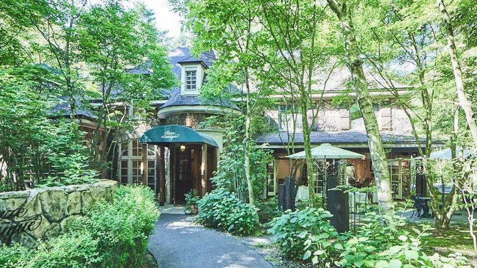 RUZE Villa