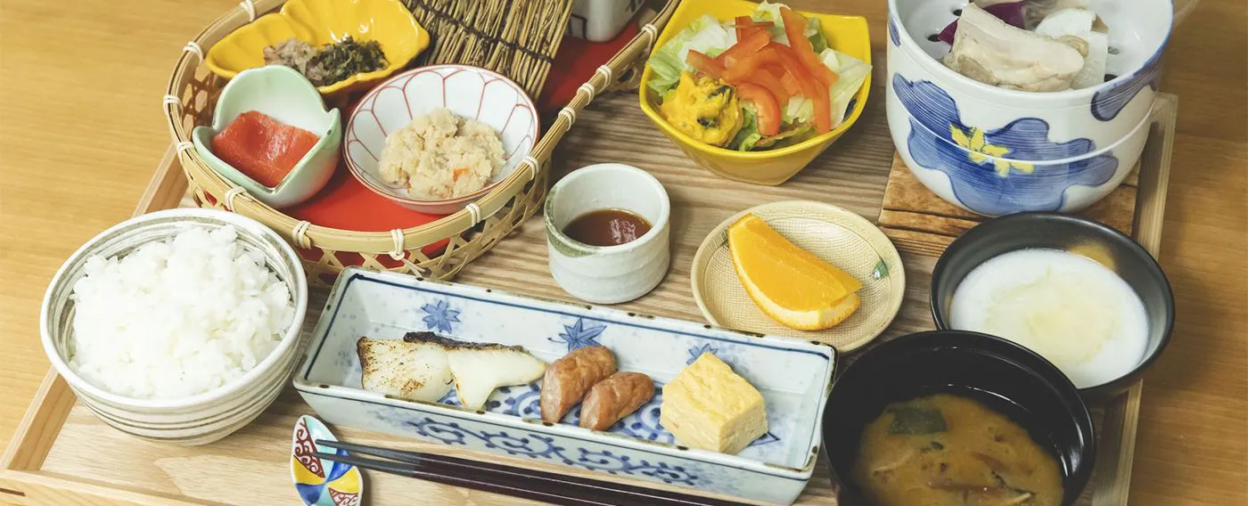 Sarapan yang sesuai untuk pagi perjalanan yang menyegarkan