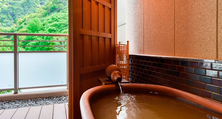 有馬温泉の露天風呂付のお部屋 おすすめホテル 旅館 7選 宿泊予約は 一休 Com 有馬温泉の露天風呂付のお部屋 おすすめホテル 旅館 7選 宿泊予約は 一休 Com