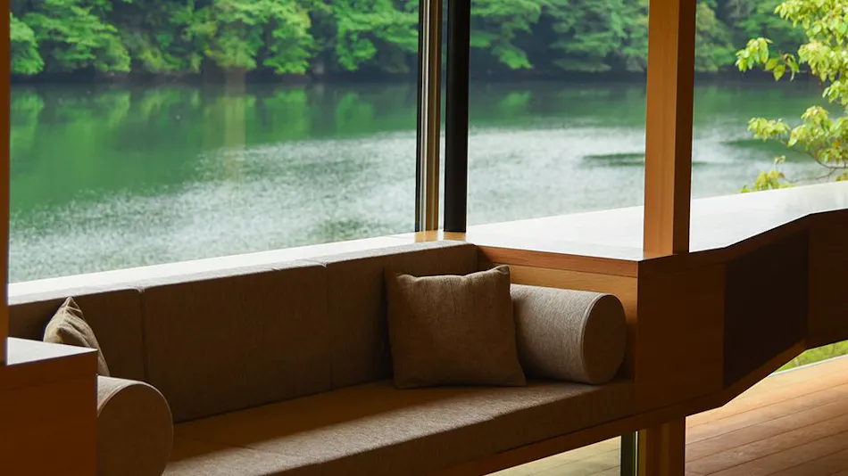 Lakeside Leisure