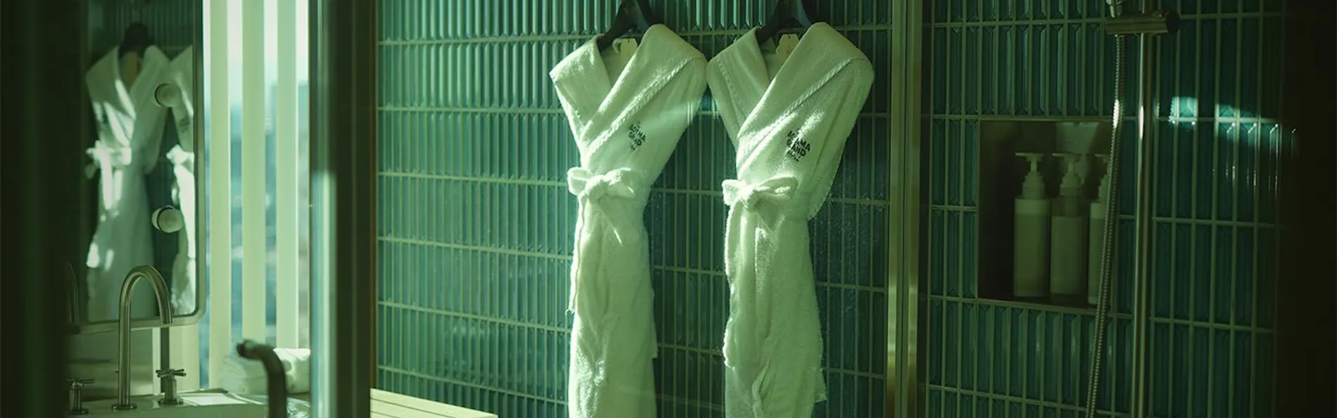 THE AOYAMA GRAND HOTEL