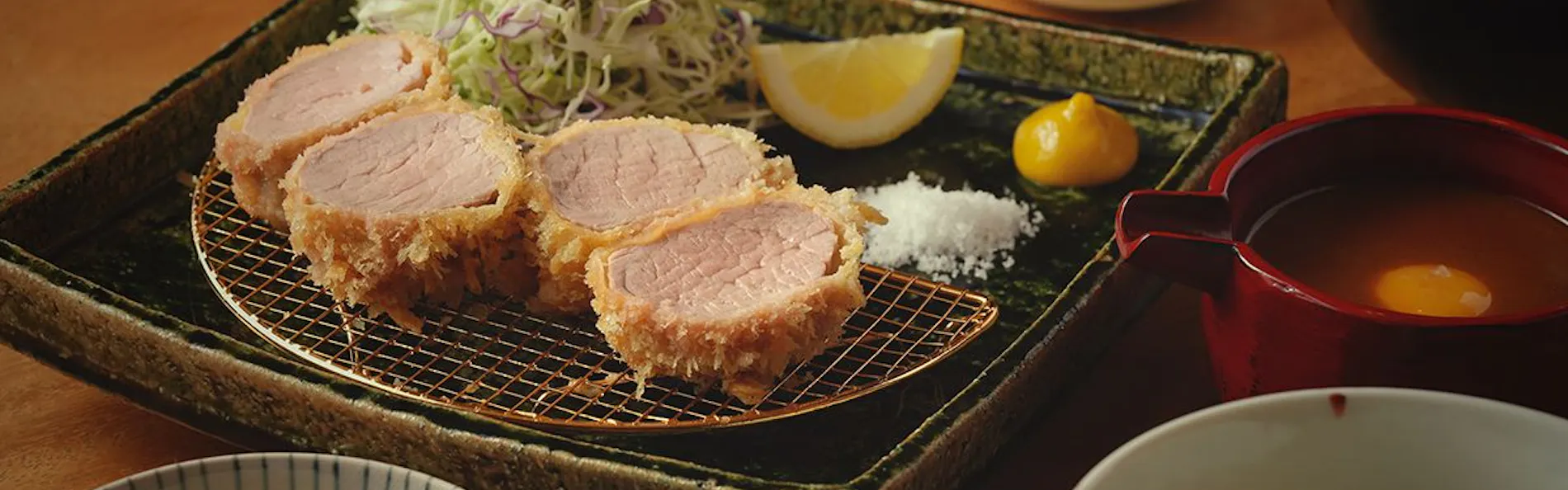 THE AOYAMA GRAND HOTEL