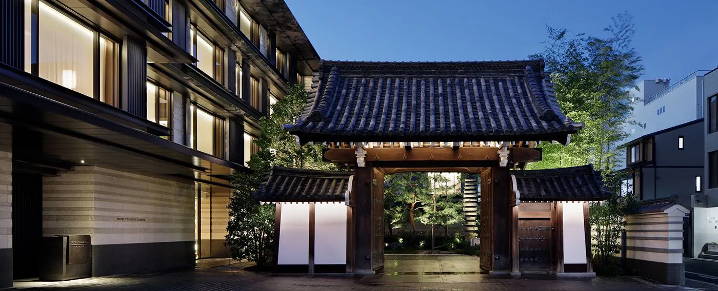 Gerbang “Kajii-no-miya” yang merupakan Bangunan Cagar Budaya Berwujud Terdaftar dengan sejarah lebih dari 300 tahun.