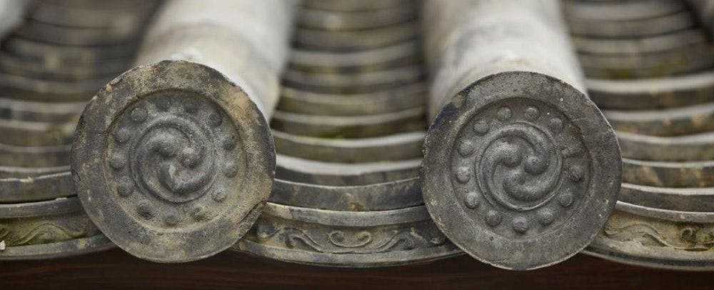 Tur seni untuk menjelajahi karya-karya seni bernilai yang tersebar di seluruh area properti.