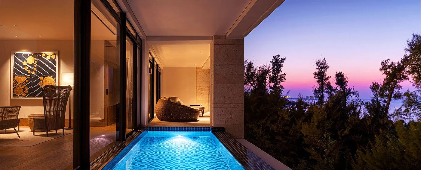 สระว่ายน้ำส่วนตัว