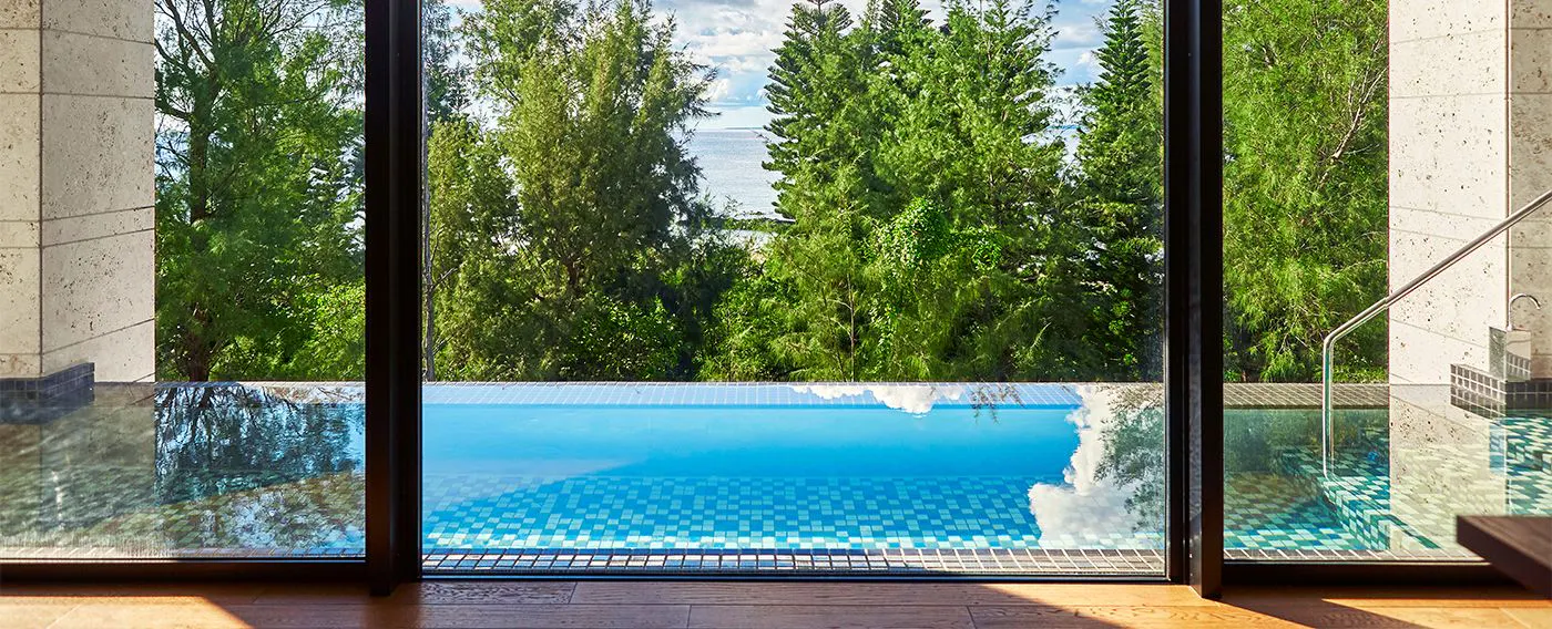 สระว่ายน้ำส่วนตัว