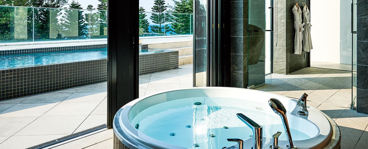 UMITO OKINAWA ONNASON