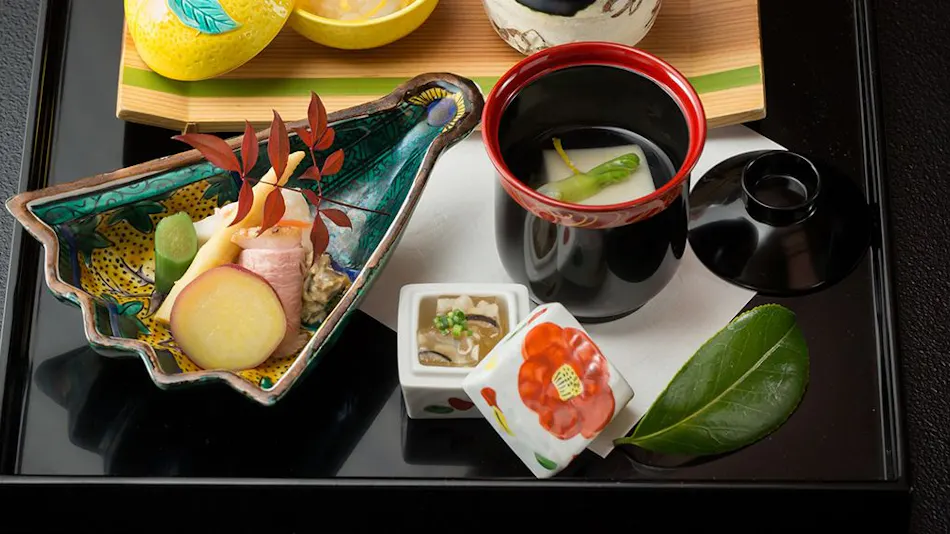 Kanazawa Yuwaku Onsen Yunode