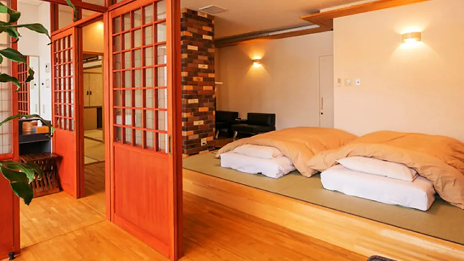 Kanazawa Yuwaku Onsen Yunode