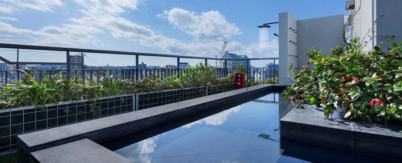 Top-Floor View Sauna