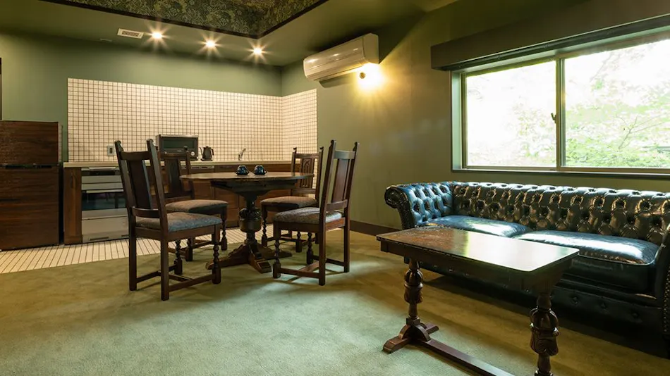 LONGINGHOUSE Old Karuizawa・Suwanomori