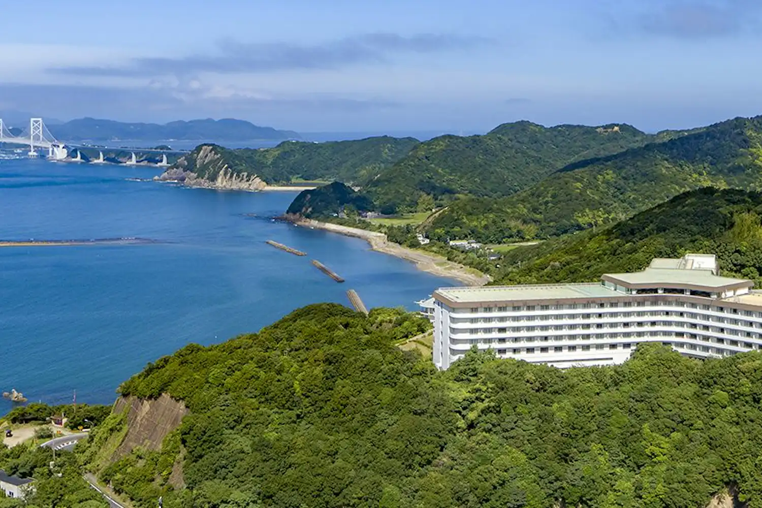 Tampilan luar gedung