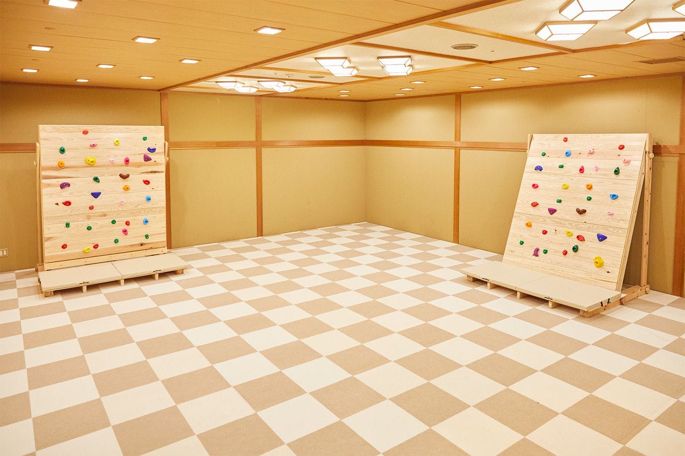 躍（YAKU）｜アクティビティルーム