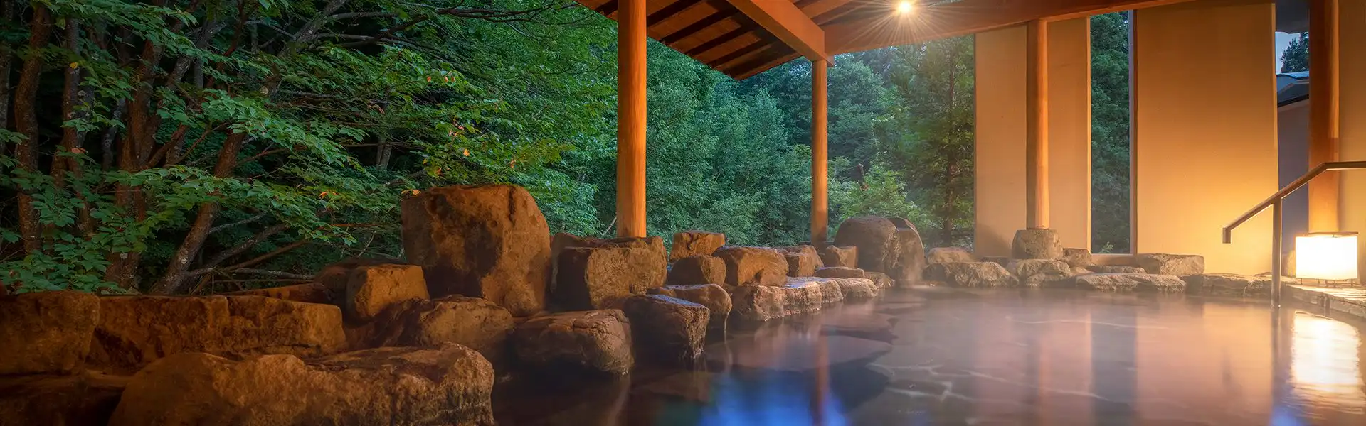 白樺の湯 露天風呂